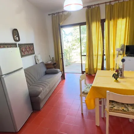 Pinus Village Apartment *